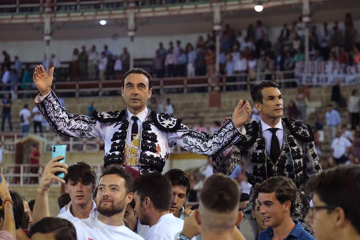 Ponce, Manzanares y Morante en la plaza de toros de El Puerto