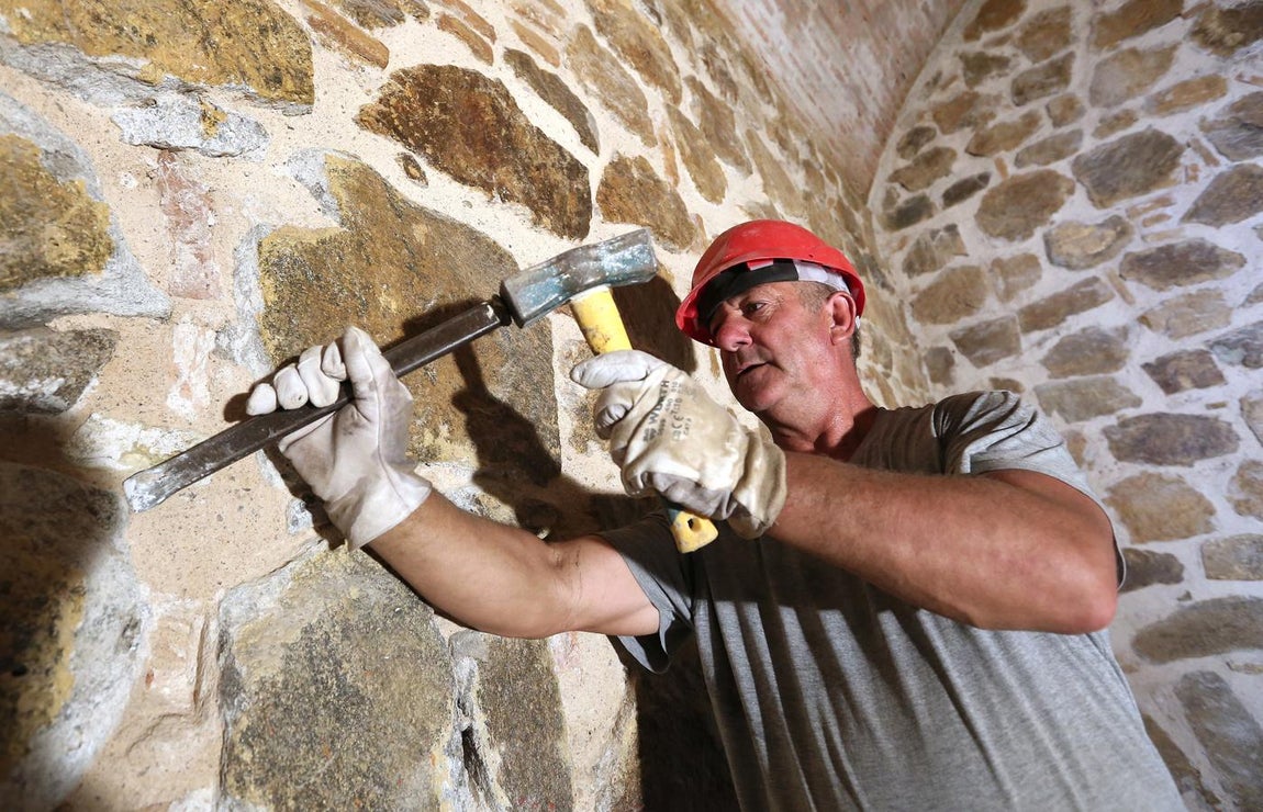 Las obras de la Torre del Hierro, en imágenes