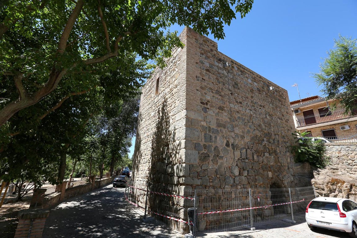 Las obras de la Torre del Hierro, en imágenes