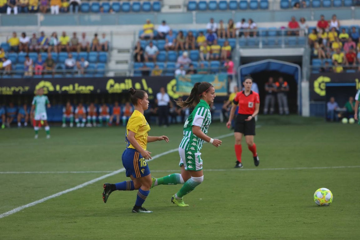 Las FOTOS del partido del Cádiz CF Femenino ante el Betis