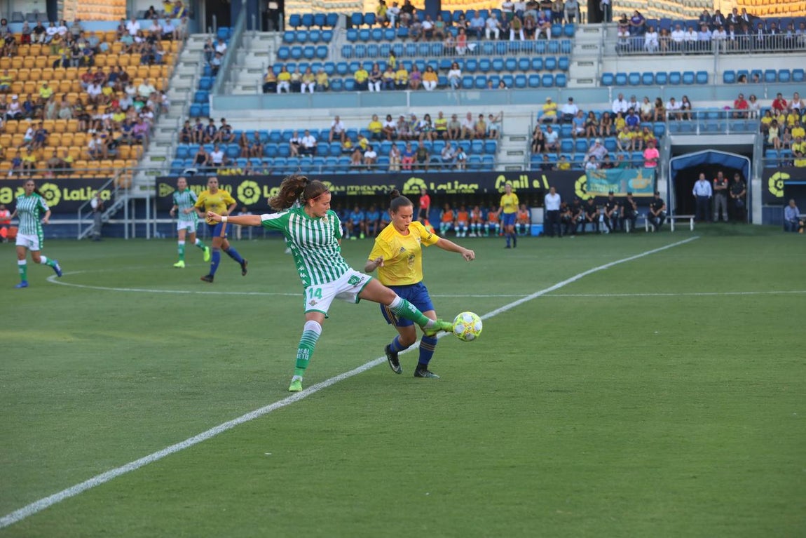 Las FOTOS del partido del Cádiz CF Femenino ante el Betis