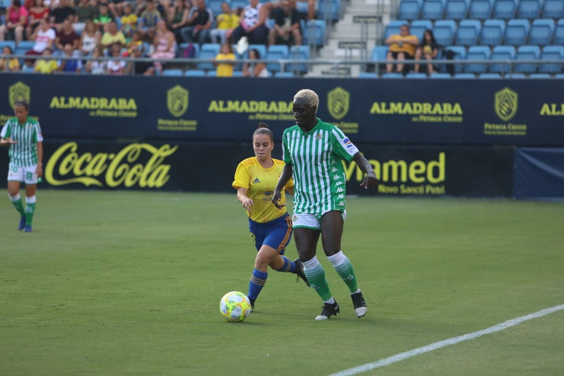 Las FOTOS del partido del Cádiz CF Femenino ante el Betis