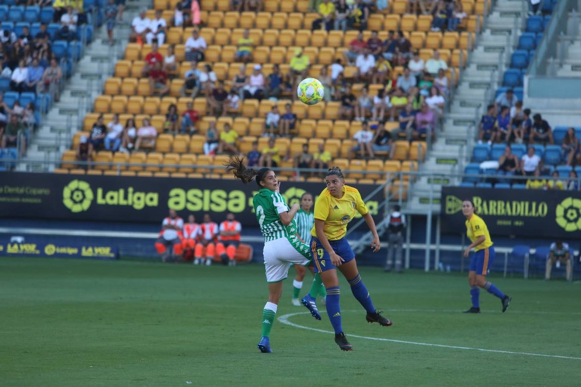 Las FOTOS del partido del Cádiz CF Femenino ante el Betis