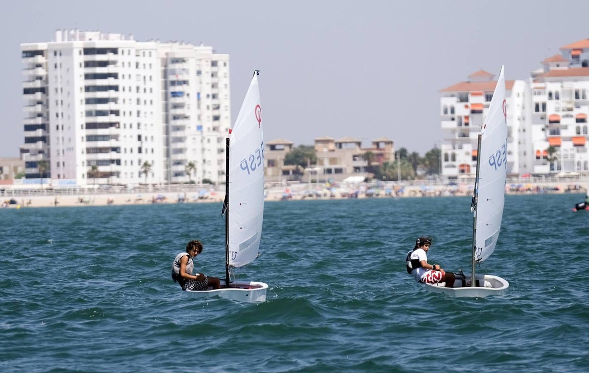 Las mejores imágenes del inicio de la Semana Náutica de El Puerto de Santa María