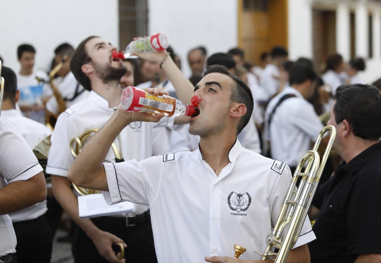 La procesión de la Virgen del Tránsito, en imágenes