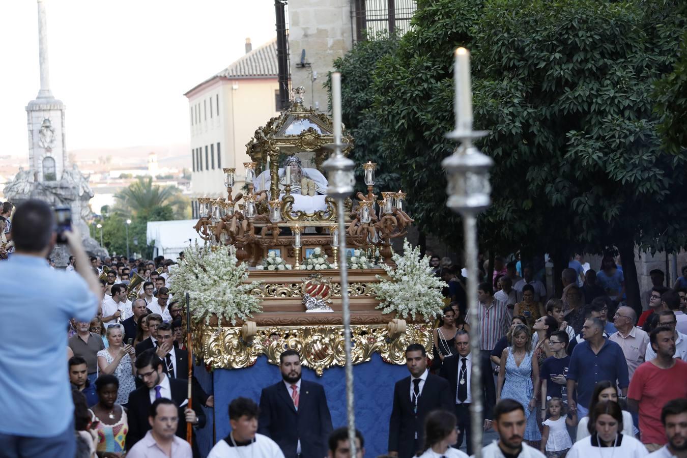 La procesión de la Virgen del Tránsito, en imágenes