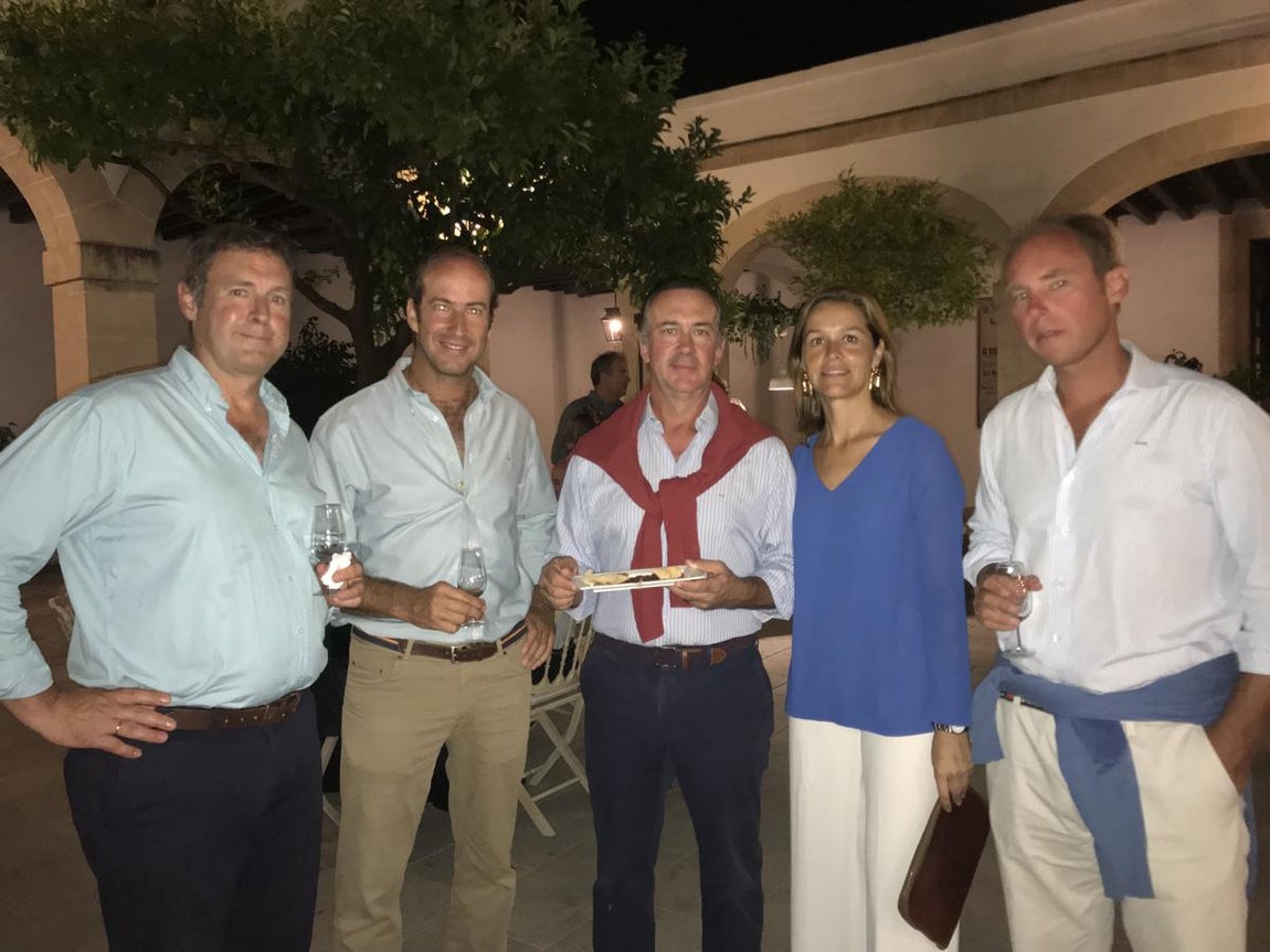 Jaime Toledano, Miguel Medina, Felipe Diez, Ana Moreno y Borja Chavarri.. 