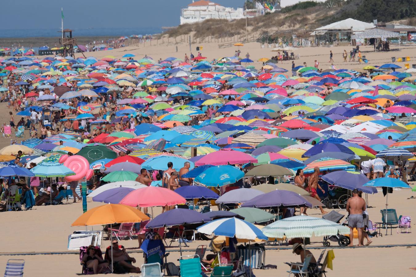 La Costilla, una excelente playa urbana en Rota