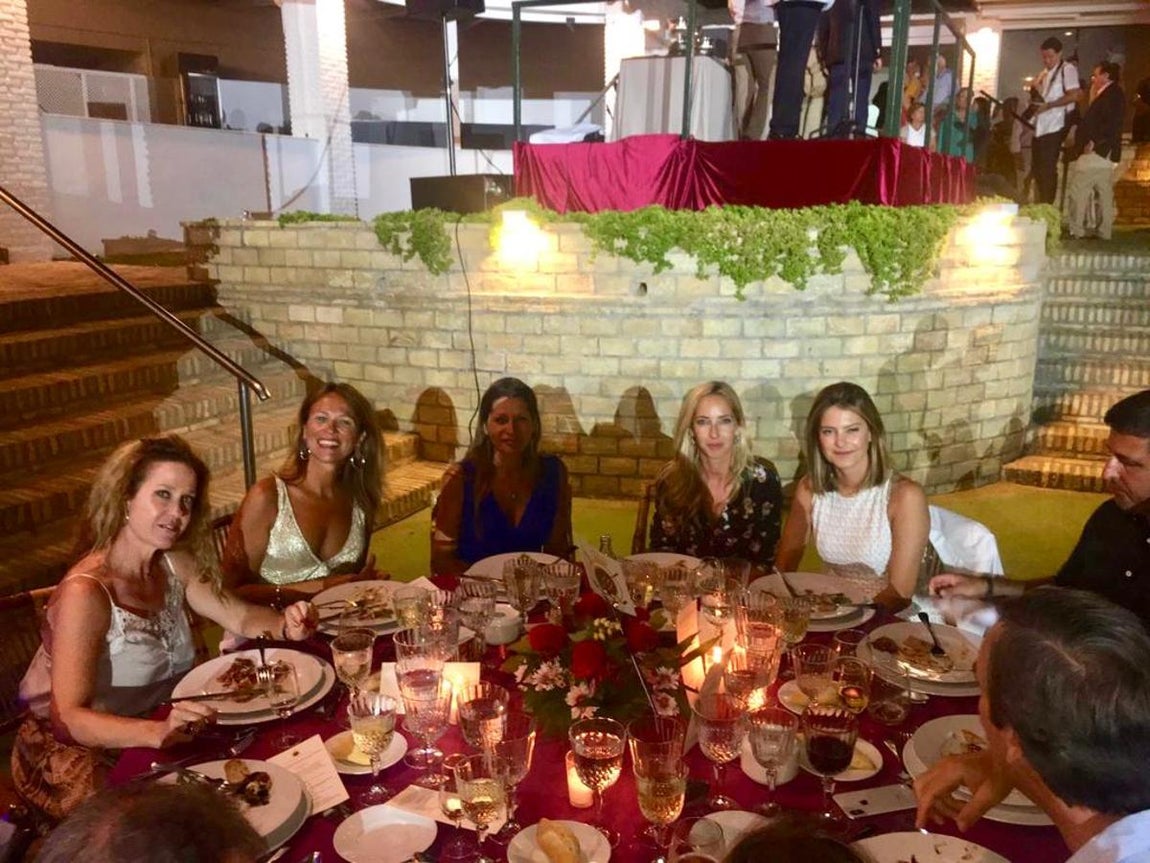 Maria Sánchez, Estela Lozano, Belén Huguet, Vicky Trigueros, Eva Colomo y Segismundo Hernández. 