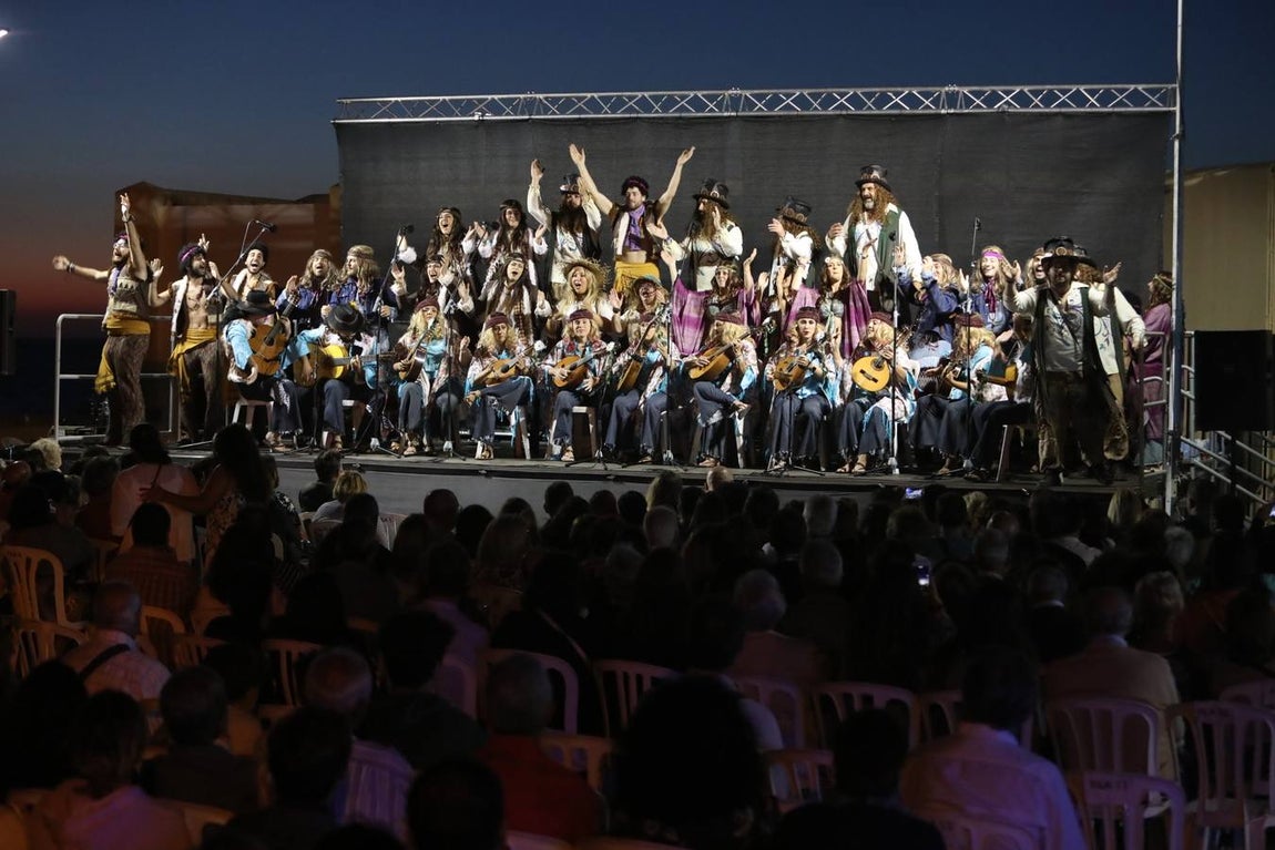 El Carnaval de Cádiz vuelve a celebrar el recuerdo de Juan Carlos Aragón