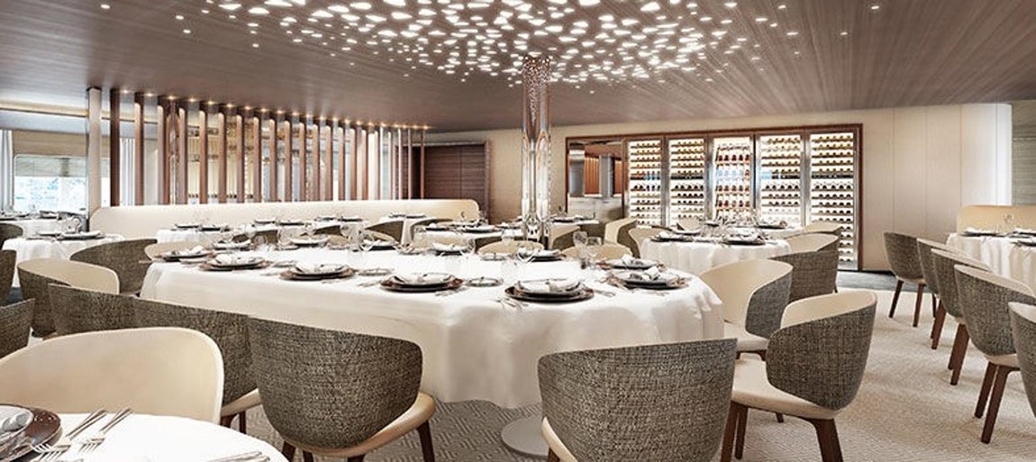 Commandant Charcot. El viaje dura 12 noches. Sale de Reikiavik el 24 de junio de 2021 y tiene un precio de 14.600€ por persona