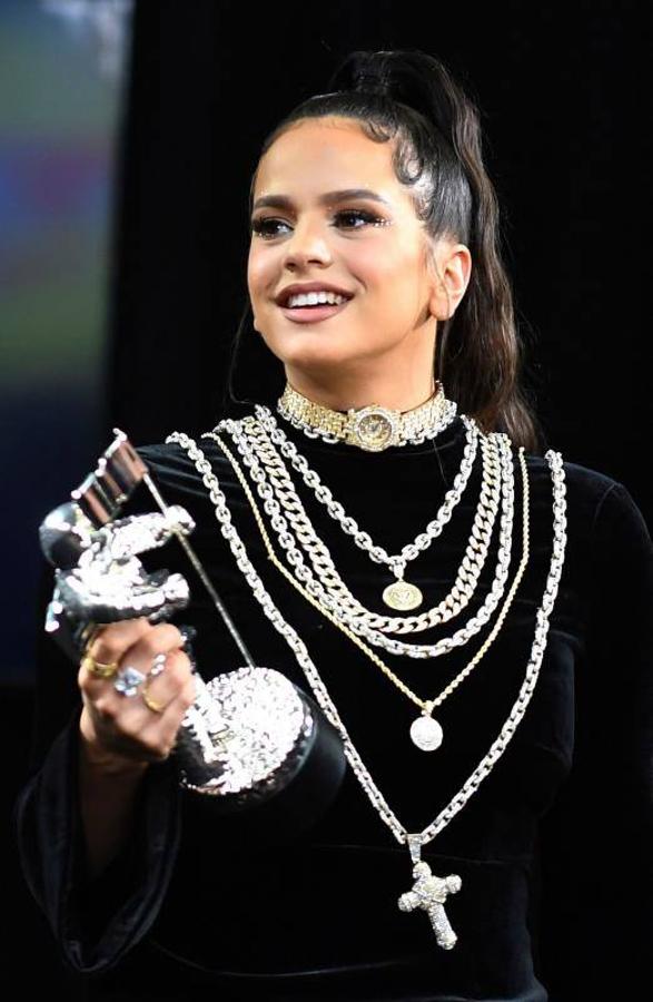 Así fue la actuación y alfombra roja de Rosalía en los MTV VMAs 2019