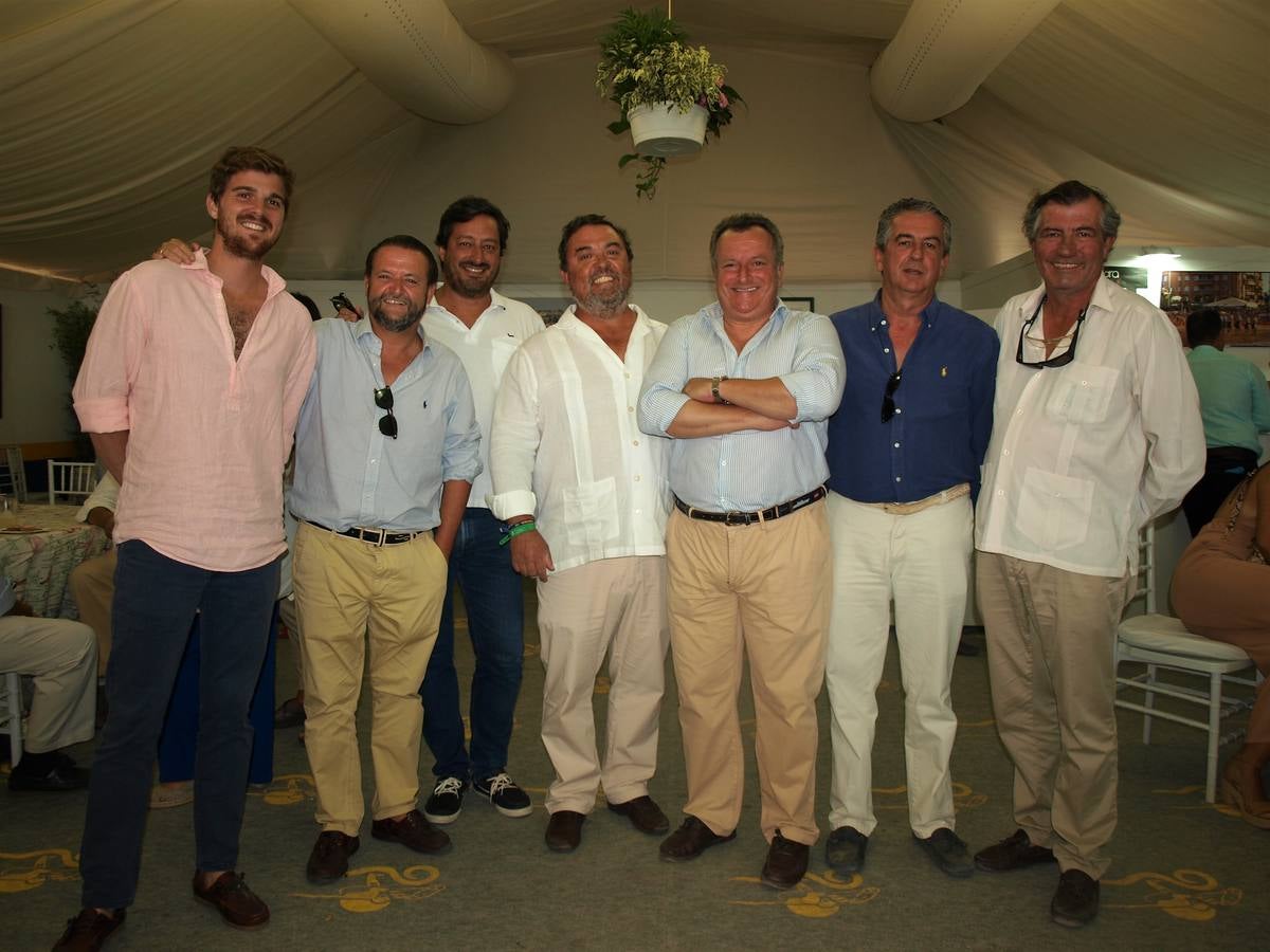 Carlos Muñoz, Juan Galobart, Basilio Iglesias, Rafael Romero, José Luis Torres, Agustín Sánchez y Antonio de León.. 