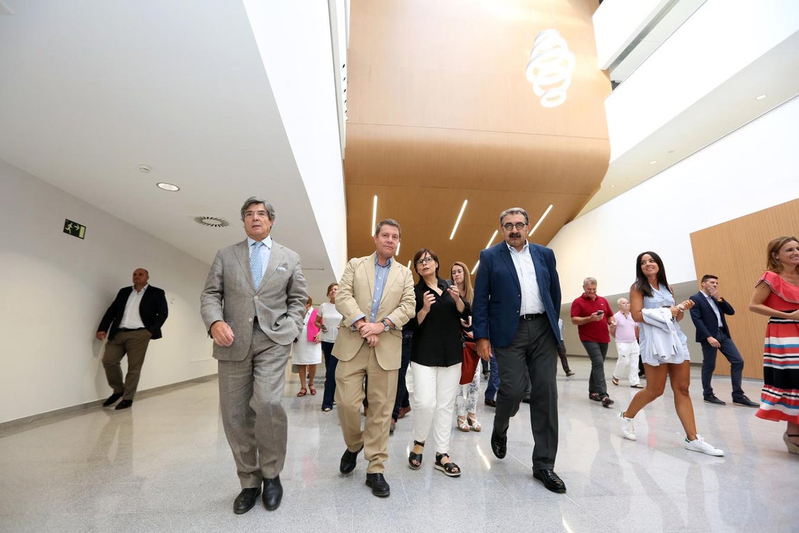 Imágenes de las nuevas habitaciones y servicios del hospital de Toledo