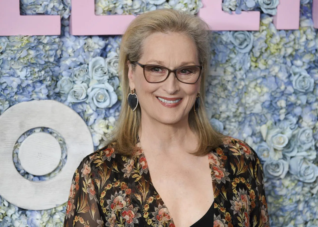La actriz Meryl Streep. La venta de la casa neoyorquina de Meryl Streep se está retrasando considerablemente teniendo en cuenta la fecha en la que salió a la venta: el pasado septiembre de 2018. El precio de salida era de 21,5 millones de euros, pero parece ser que no solo eso ha sido el impedimento para conseguir vendérsela a un nuevo propietario.