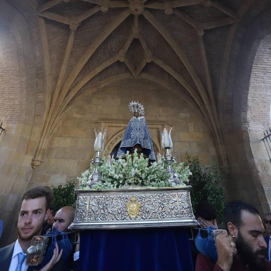 La visita de la Virgen de la Fuensanta a los templos de Córdoba, en imágenes