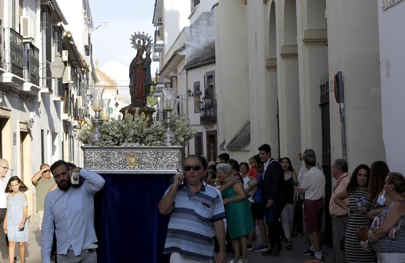 El traslado de la Fuensanta al Carmen de Puerta Nueva, en imágenes