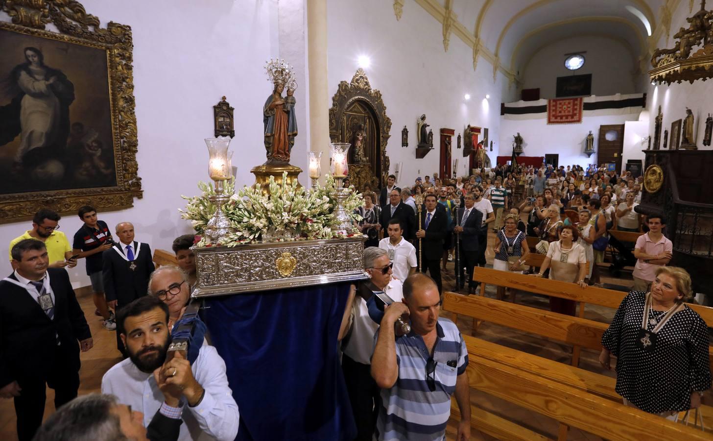 El traslado de la Fuensanta al Carmen de Puerta Nueva, en imágenes