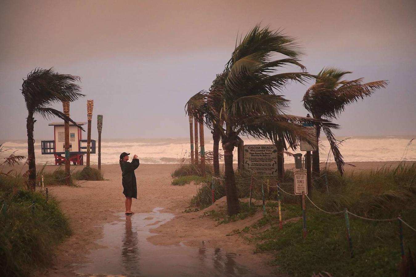 Florida se prepara para la llegada de Dorian. 