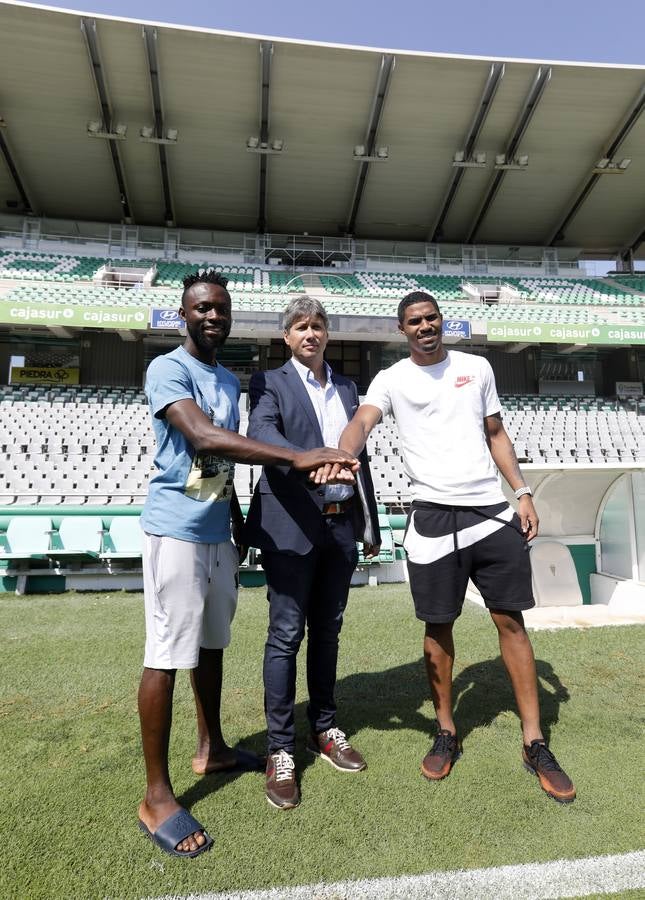 La presentación de Owusu y Novaes en el Córdoba CF, en imágenes