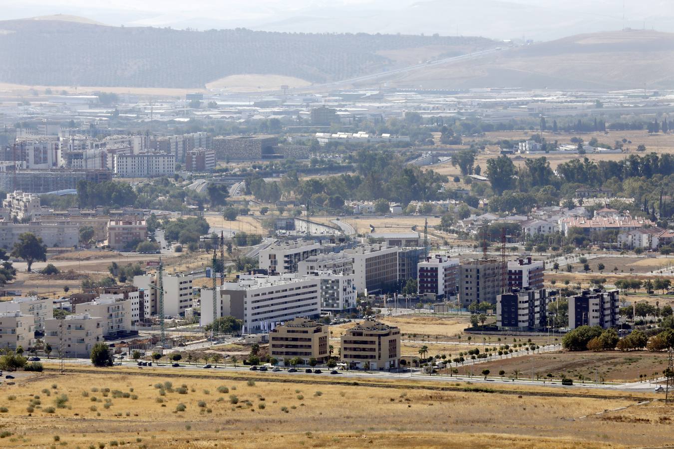 El crecimiento urbanístico de Poniente, en imágenes