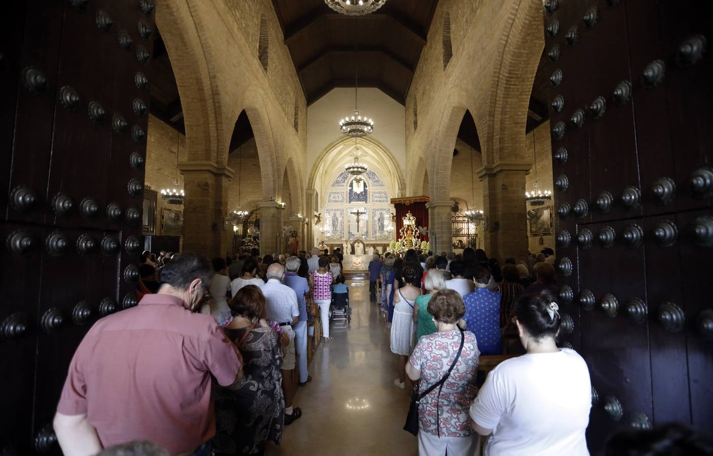 La misa de la Fuensanta, en imágenes