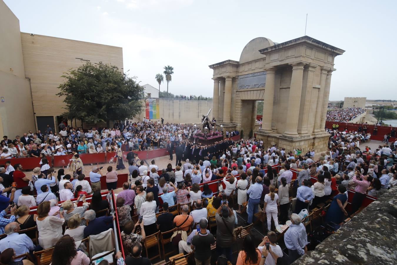 La magna en el itinerario oficial, en imágenes