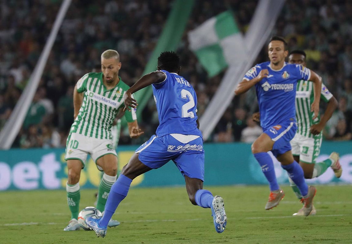 En imágenes, el empate del Betis ante el Getafe en el Villamarín