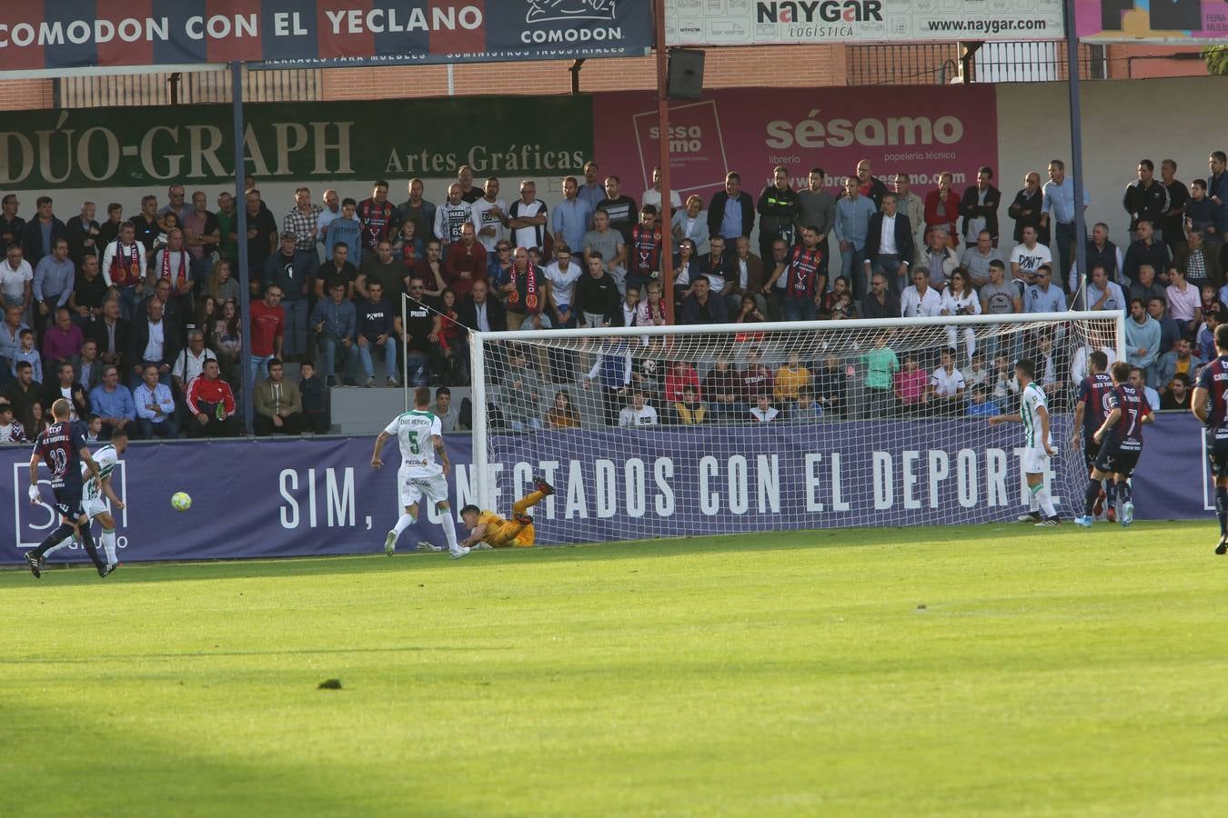 El Yeclano-Córdoba CF, en imágenes