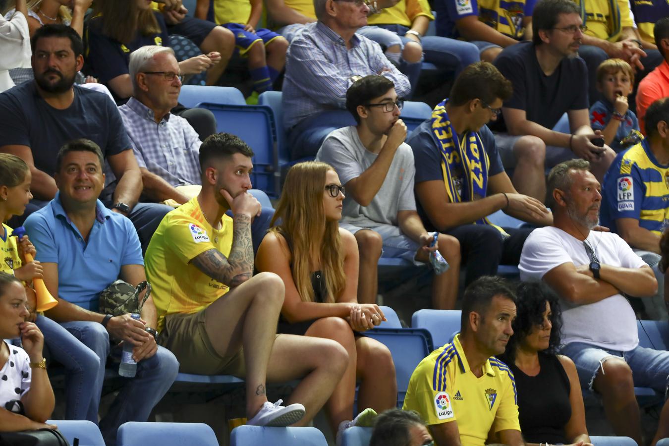 FOTOS: Búscate en el partido del Cádiz CF VS Girona FC