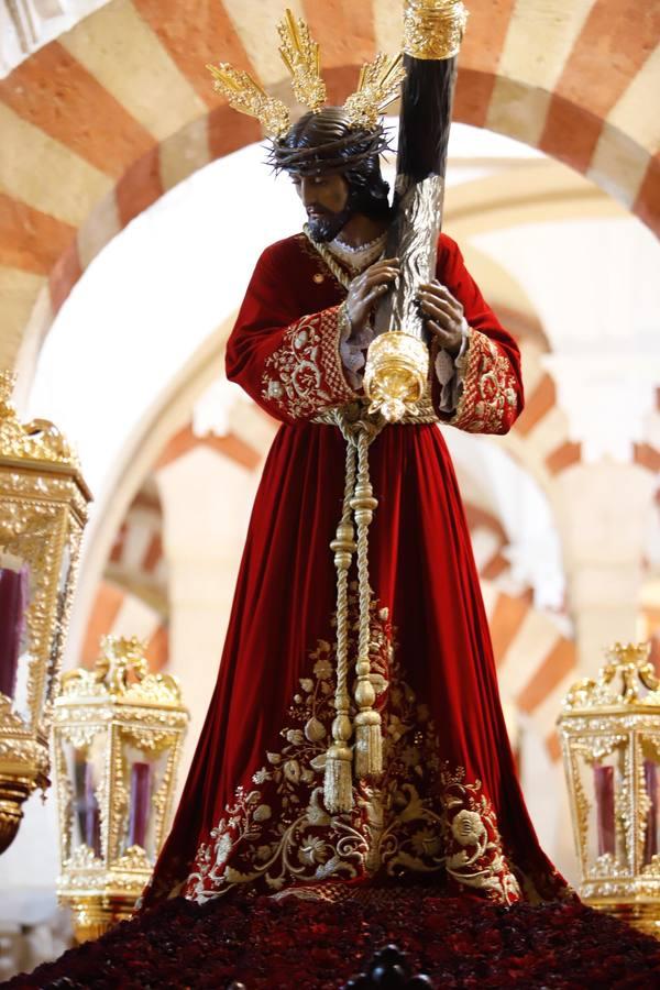 Los detalles de la exposición Magna Nazarena de Córdoba, en imágenes