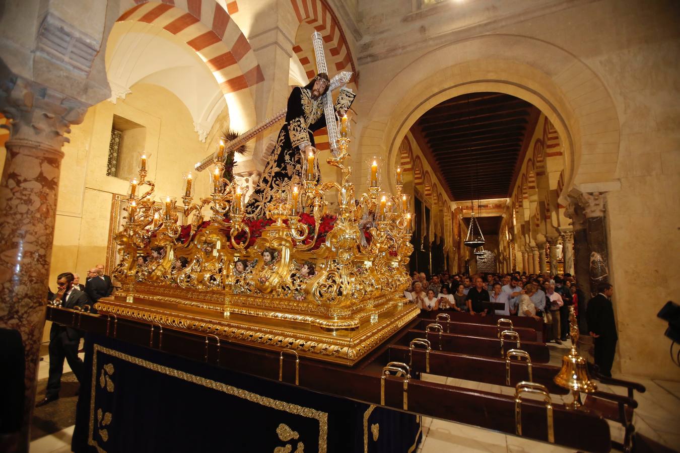 El Miserere del Nazareno de Lucena en la Catedral de Córdoba, en imágenes