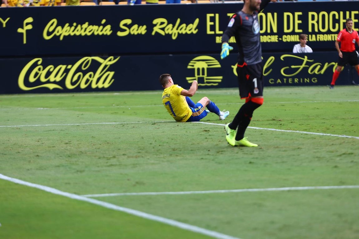 Las imágenes del Cádiz C.F. vs Deportivo (0-0)