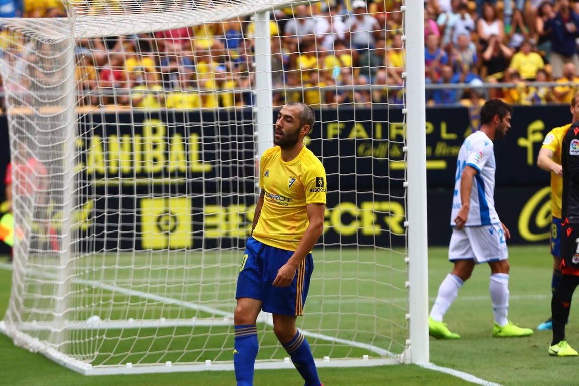 Las imágenes del Cádiz C.F. vs Deportivo (0-0)