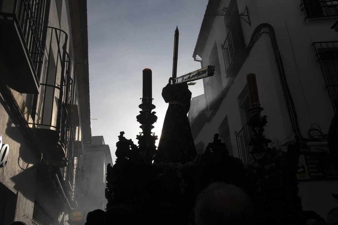 La procesión de regreso de la Magna Nazarena de Córdoba, en imágenes