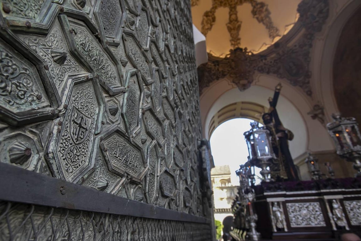 La procesión de regreso de la Magna Nazarena de Córdoba, en imágenes