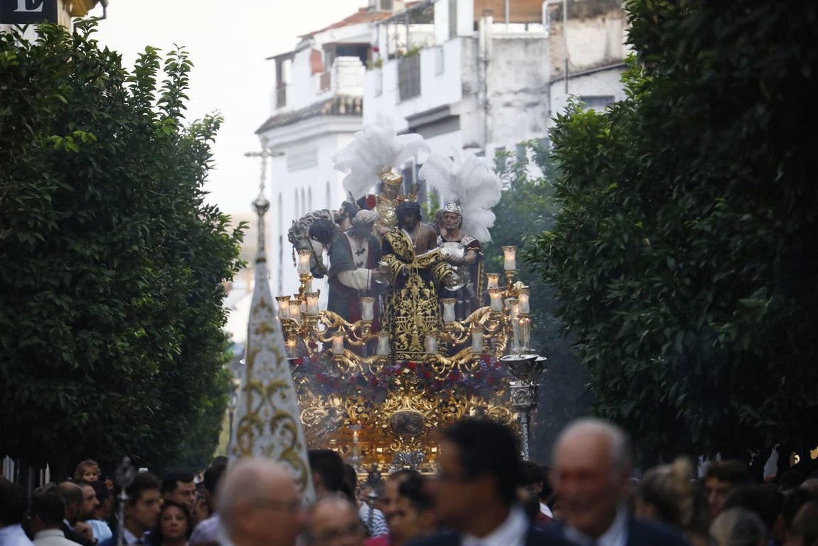 La vuelta a casa de la Magna Nazarena de Córdoba, en imágenes