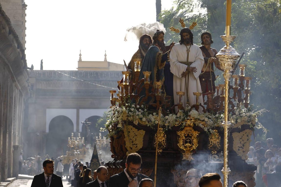 La vuelta a casa de la Magna Nazarena de Córdoba, en imágenes