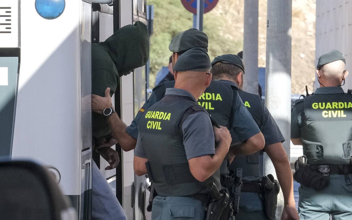 FOTOS: Los detenidos por el ajuste de cuentas de Chipiona, ante la Justicia