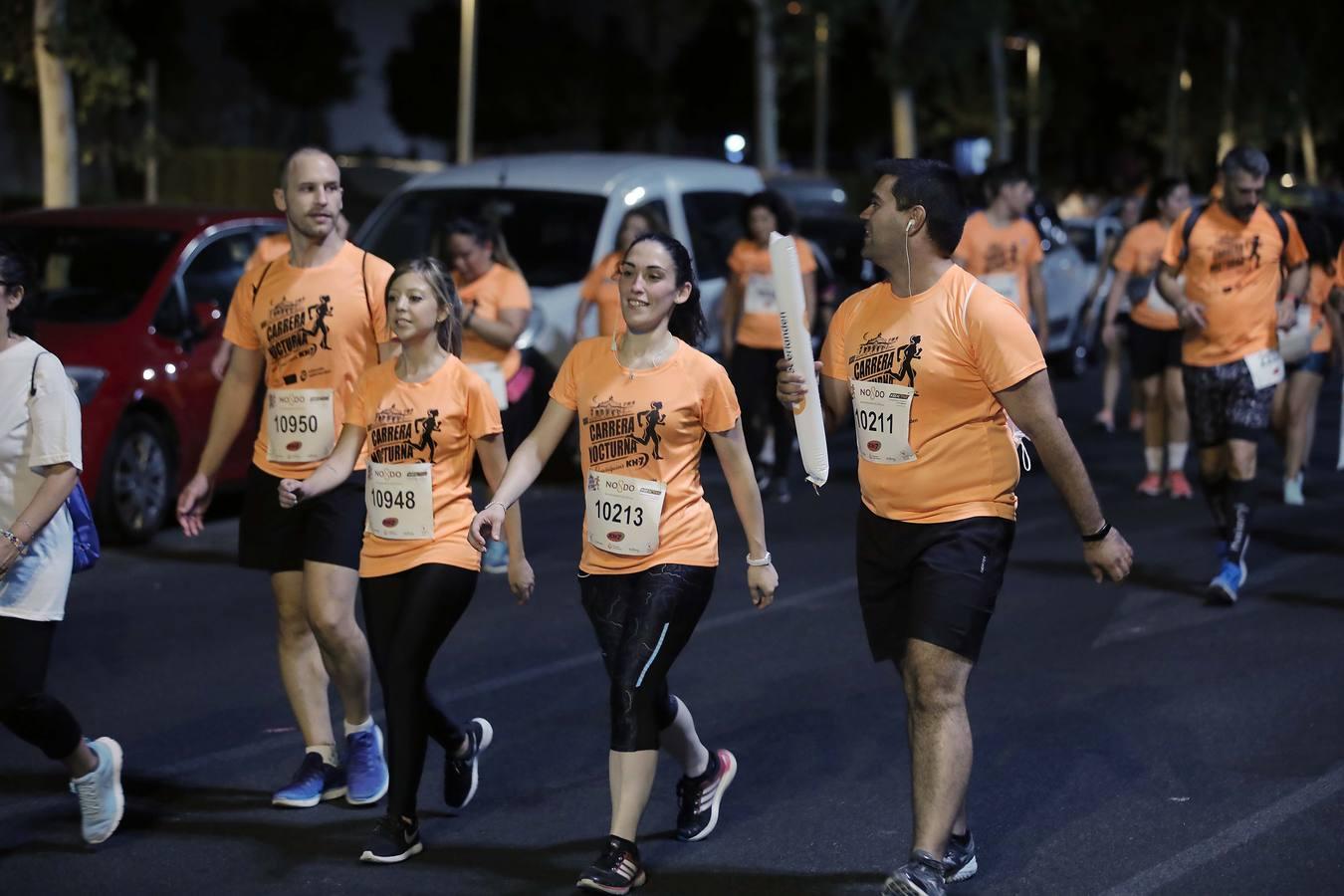 ¿Has corrido la Carrera Nocturna de Sevilla? Búscate en las fotos (III)