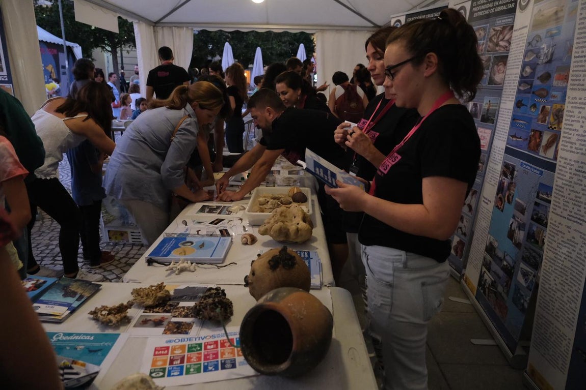 La ciencia arrasa en la Noche Europea de los Investigadores