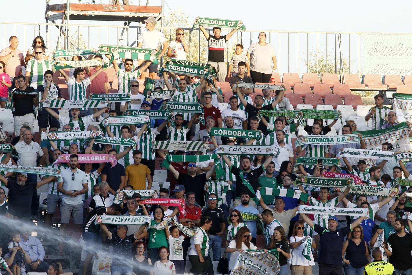 La afición blanquiverde y lo más destacado del Sevilla Atlético-Córdoba CF, en imágenes