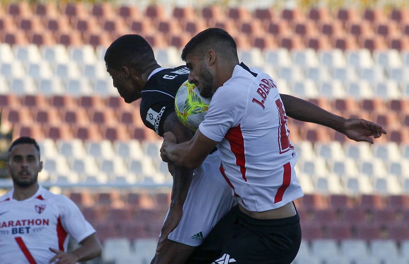 La afición blanquiverde y lo más destacado del Sevilla Atlético-Córdoba CF, en imágenes