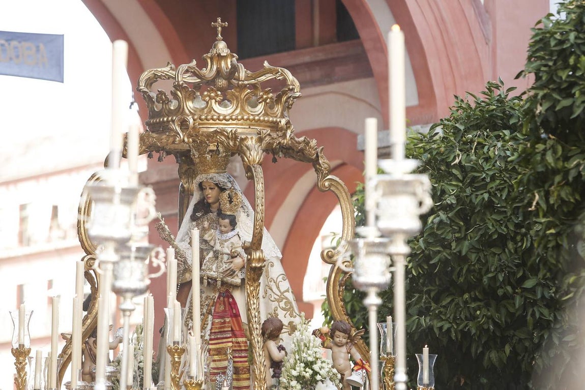 La procesión de la Virgen del Socorro de Córdoba, en imágenes