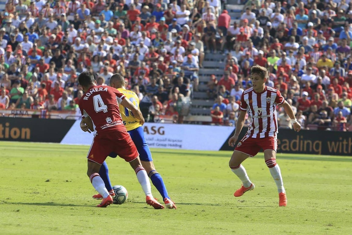 Las mejores imágenes del partido Almería-Cádiz (1-2)