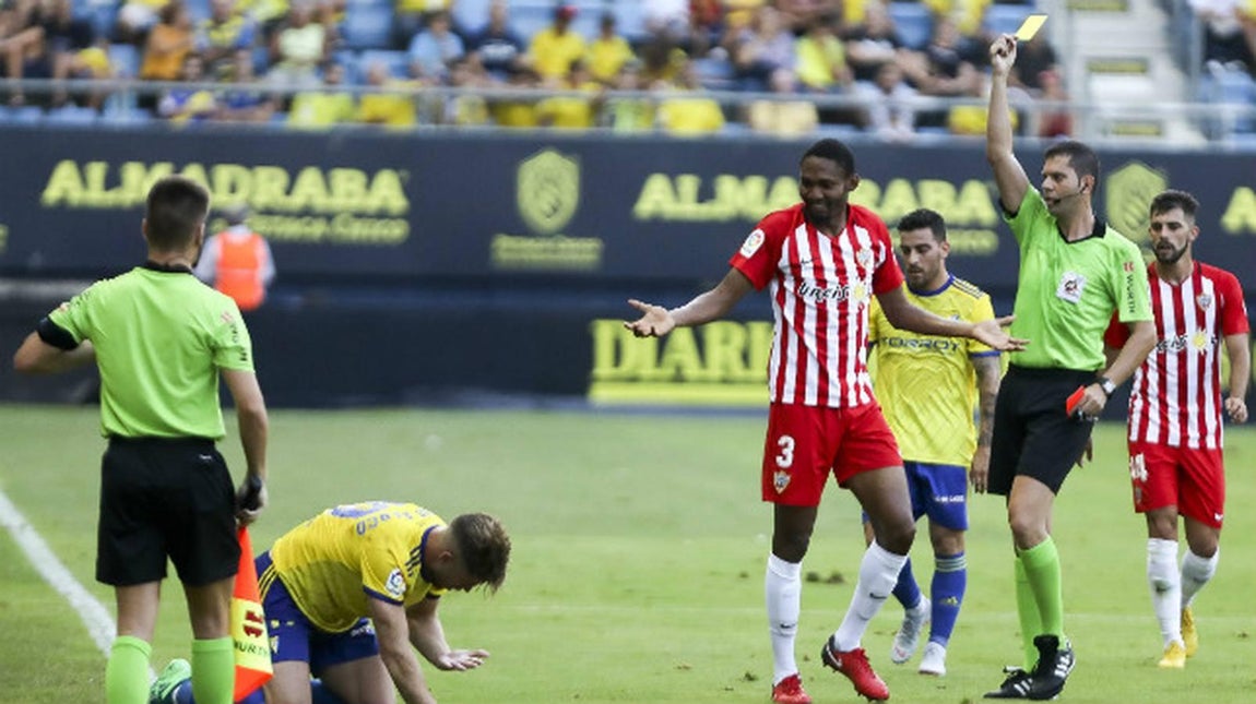 Las mejores imágenes del partido Almería-Cádiz (1-2)