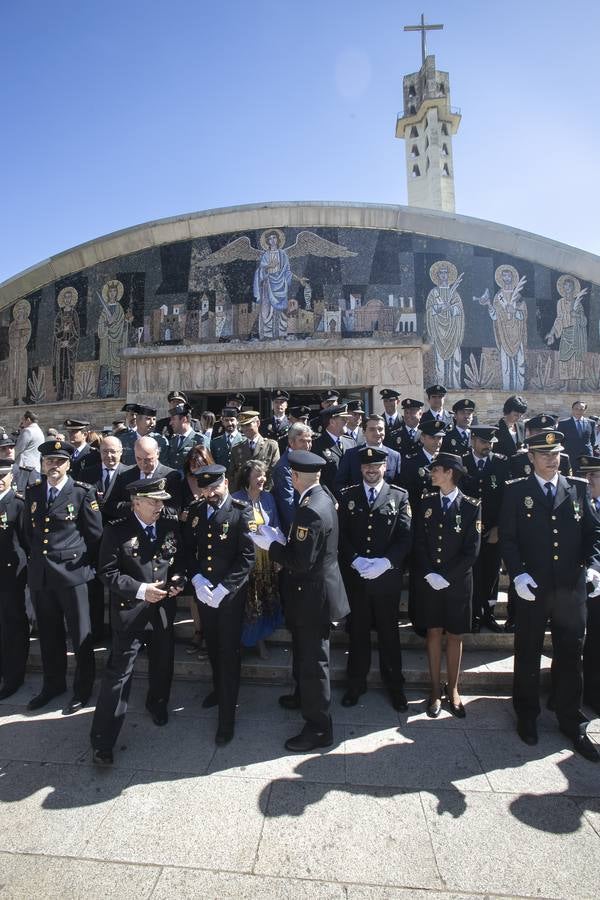 En imágenes, la Policía Nacional celebra en Córdoba a su patrón