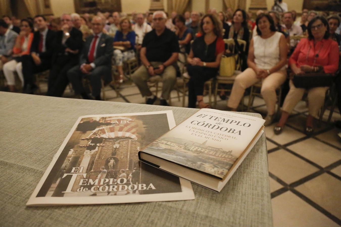 La conferencia de Bieito Rubido en Córdoba, en imágenes