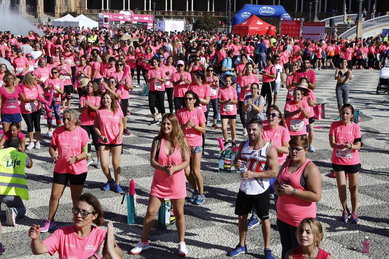 Si has participado en la Carrera de la Mujer de Sevilla, búscate (I)