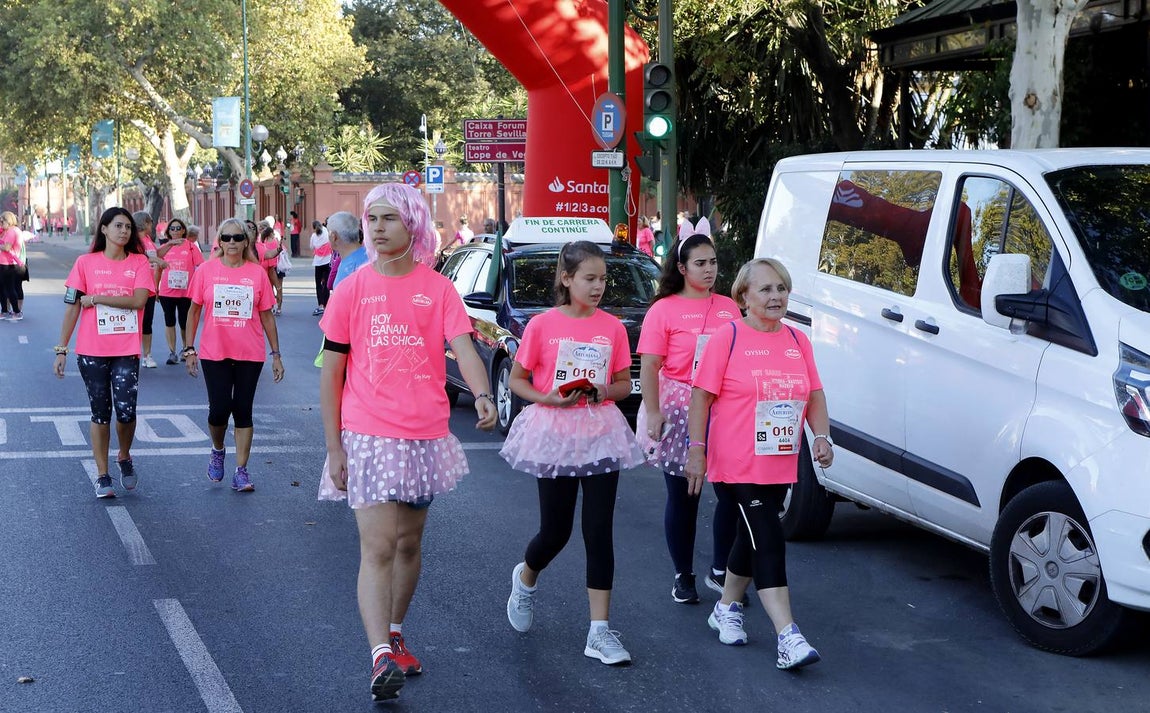 Si has participado en la Carrera de la Mujer, búscate (II)